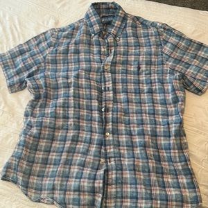 Ralph Lauren Polo Men’s Large. Nice colors and great fit